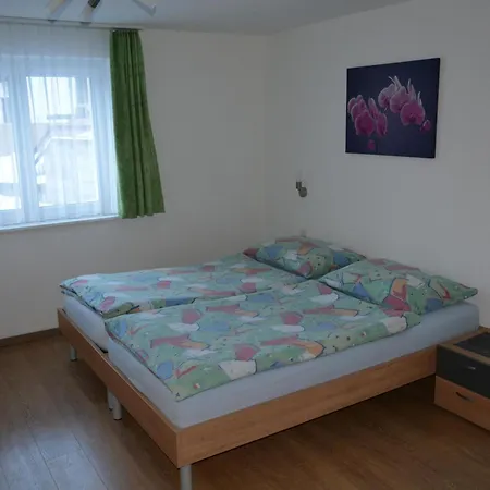Appartamento Amasaas Appartement-fewo- Dusche Und Bad- Wc- 3 Schlafraeume 7-bettwohnung Nr- 3 By Interhome *
